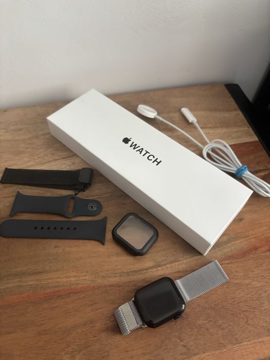 Apple Watch SE model 2024 de 40mm