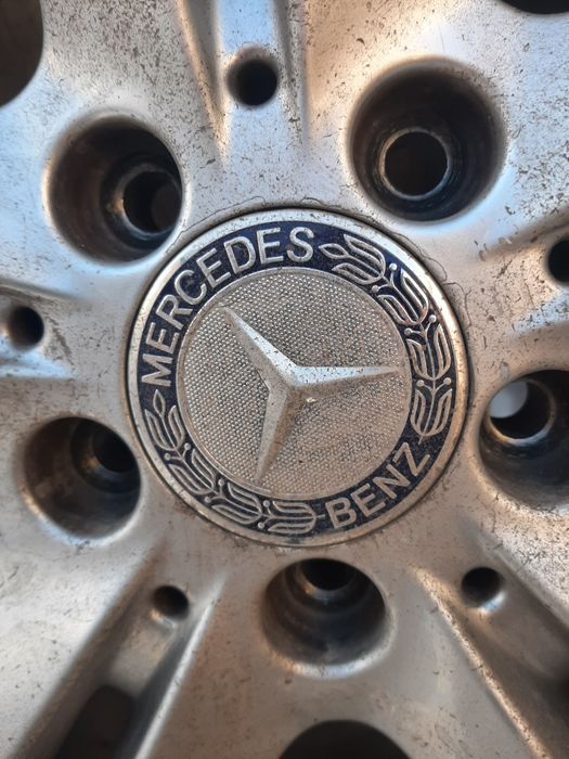 Шины +диски в хорошем состоянии.