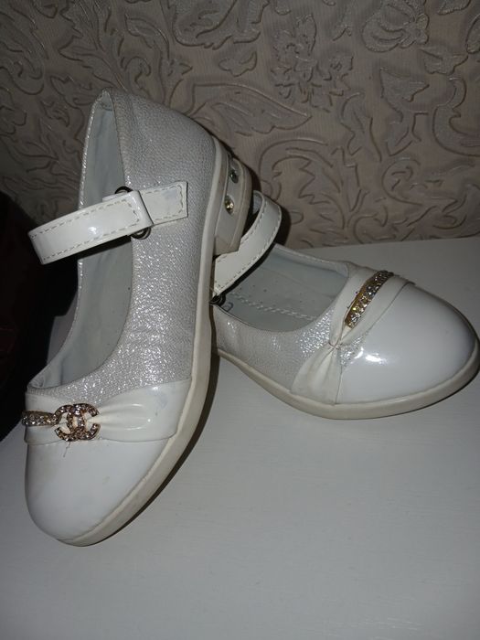 Детские туфли для девочки р 28