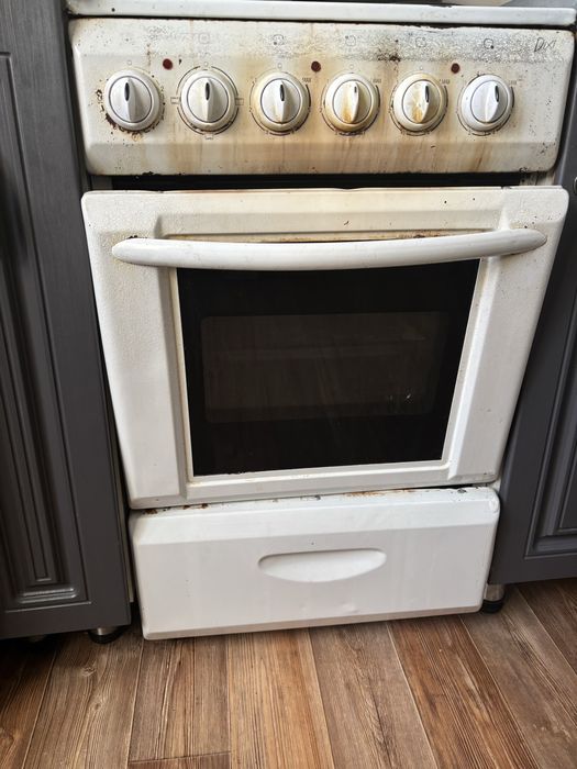 Отдам даром эликтртческую плиту