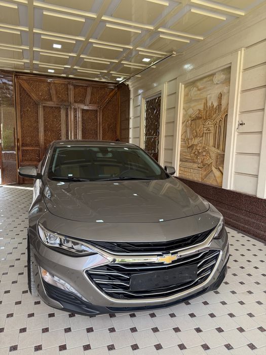 Malibu Primier 21/22