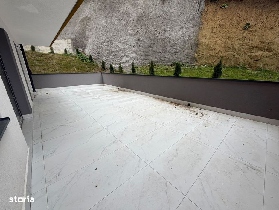 Apartament de vanzare 3 camere, 2 bai , terasa de 50 mp si parcare sub