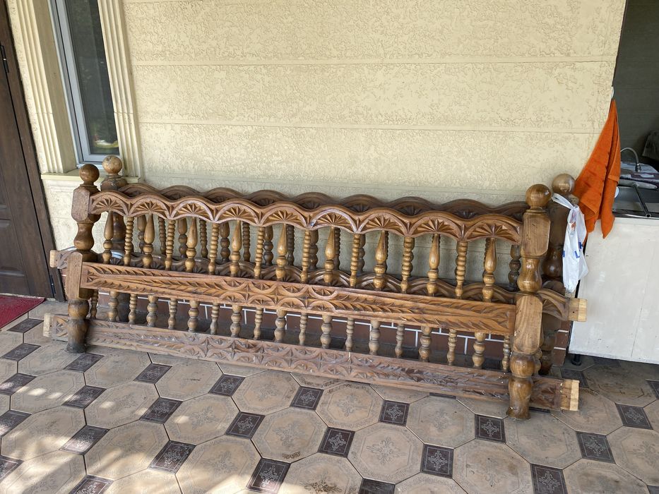 Продам деревянный тапчан