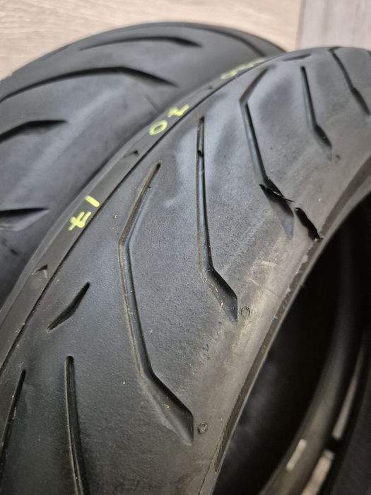 Set anvelope moto 120 70 17 cu 180 55 17 Pirelli angel Gt 2 dot 4022