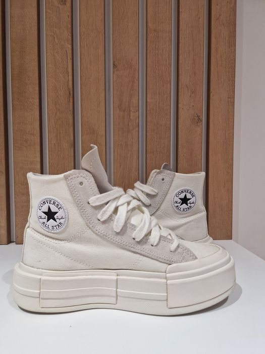 Белые кеды Converse