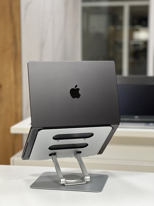 MacBook Pro M5 | 16/512Гб | Гарантия