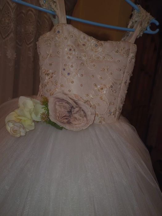Rochie de mirasa copii