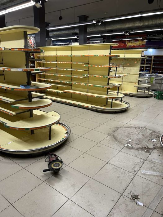 Стелаж за магазин гондола