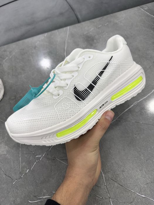 Кроссовки Zoom X