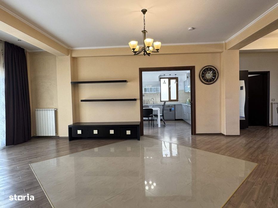 Vila D+P+E cu GARAJ + ANEXA, T=500mp, D=13m, zona Steaua