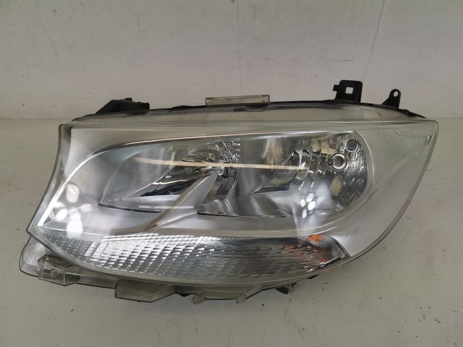 Ляво крило / Lqvo krilo Mercedes-Benz Sprinter 3 907 Оригинално