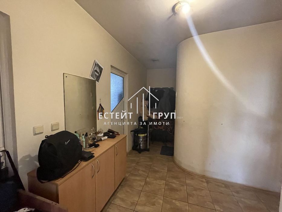 Продава се Четиристаен апартамент в Варна, Зимно кино Тракия - 142 кв.м за 1620 €/кв.м - Снимка #3