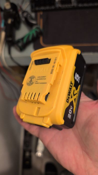 Nu Arunca Bateria! Fă-o Ca Nouă cu Bani Puțini! Recondiționări baterii