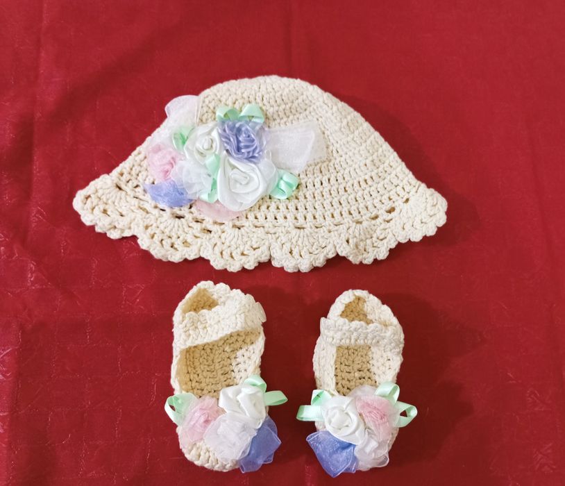 Вязаный набор для девочки