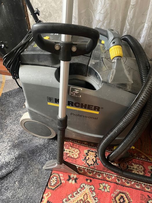 Моющий пылесос Karcher Professional Puzzi 300 S