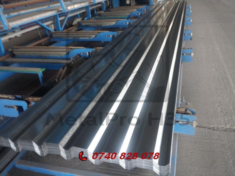 Vand  tabla cutata H35 H12 T10 6.20m x 1.10m  0.5mm grosime