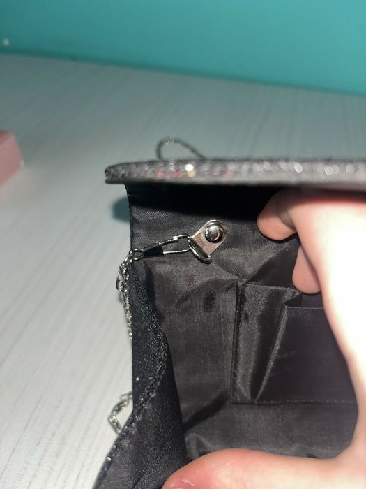 Дамска чанта за официален повод