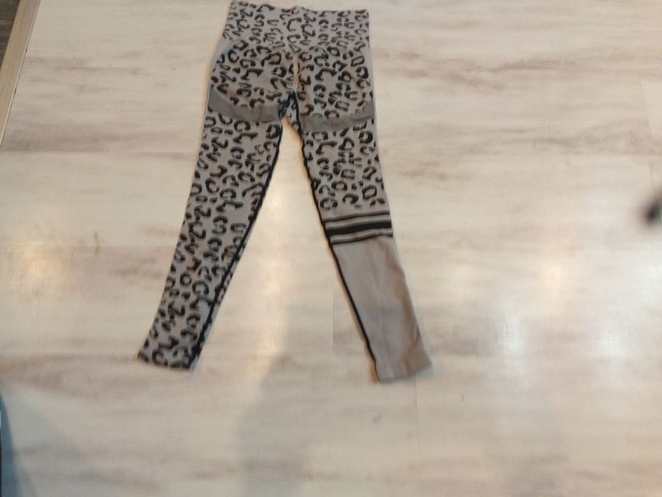 Дамски спортни  клинове, много запазени