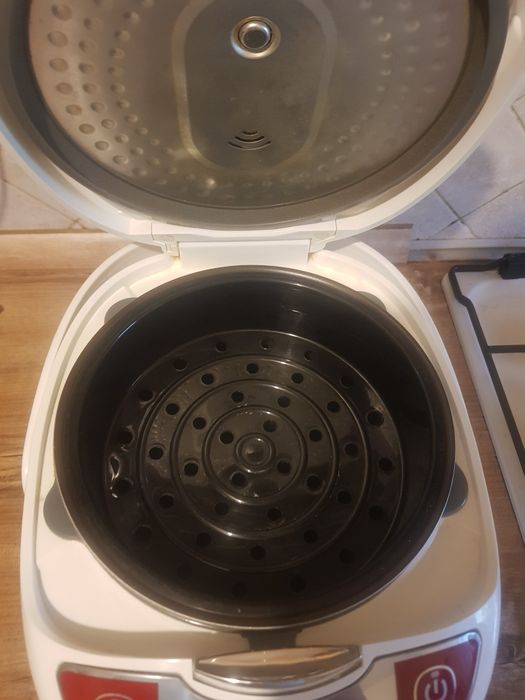 Vand multicooker Tefal 12 in 1