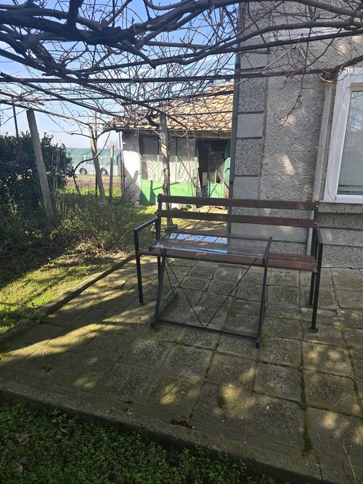 Продавам къща с.Козаново