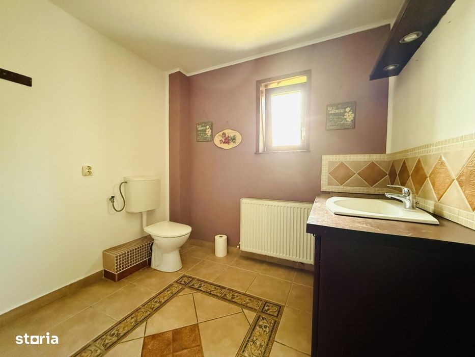 DE INCHIRIAT Casa individuala, 180mp utili, 720 teren-Sanmihaiul Roman