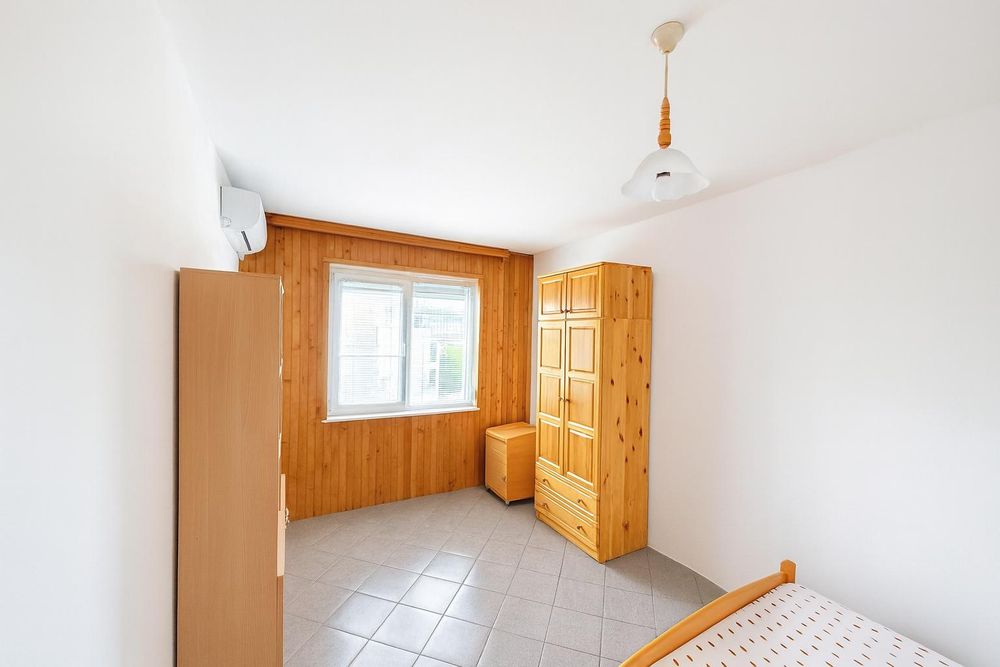 Дава се под наем Тристаен апартамент в Пловдив, Тракия - 66 кв.м за 383 € - Снимка #2