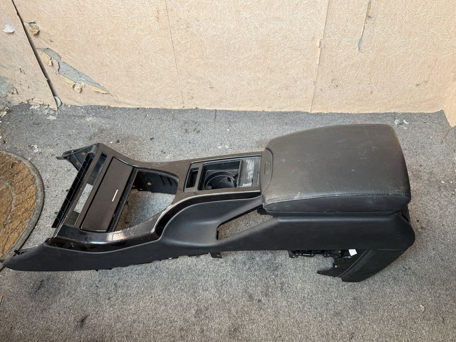 Барче с подлакътник за Bmw X5 E53/Бмв Х5 е53