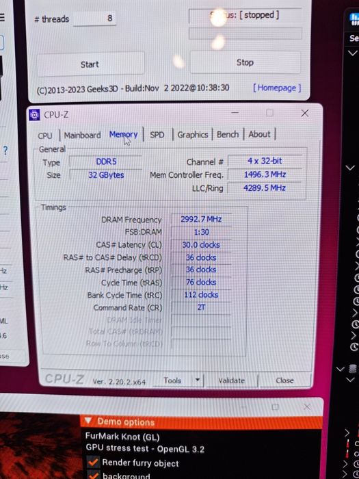 Procesor  i3 14100f