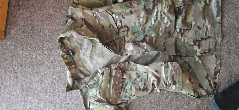 Multicam Дрехи и кубинки
