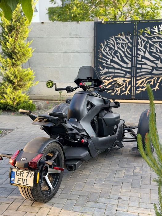Can-Am Ryker 900 Sport
