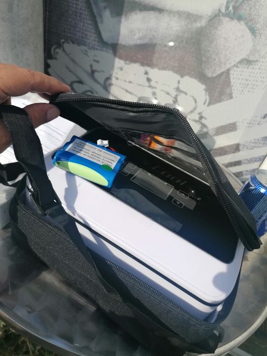 Frigider portabil mini lada pt insulina cu acumulator li ion 10600mah