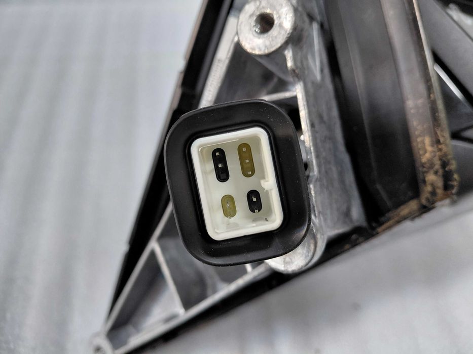 Дясно огледало BMW G30 G31 Камера Assistant 9 Pin - 668 black