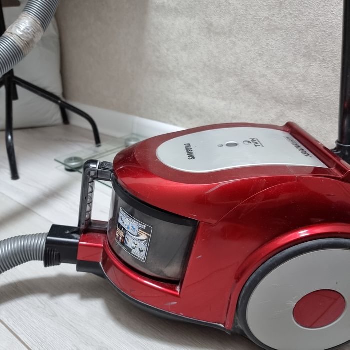 Пылесос за 20 тыс.