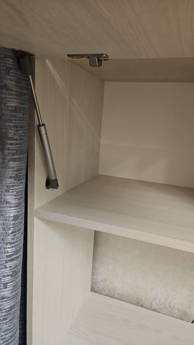 Продам компьютерный стол