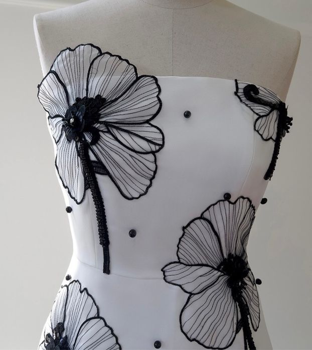 Новое платье ниразу не носили