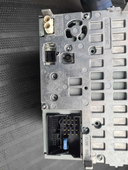 Audi concert A4 B8/Audi multimedia A4 B8/CD changer Audi A4 B8 Ramnicu Valcea • OLX.ro