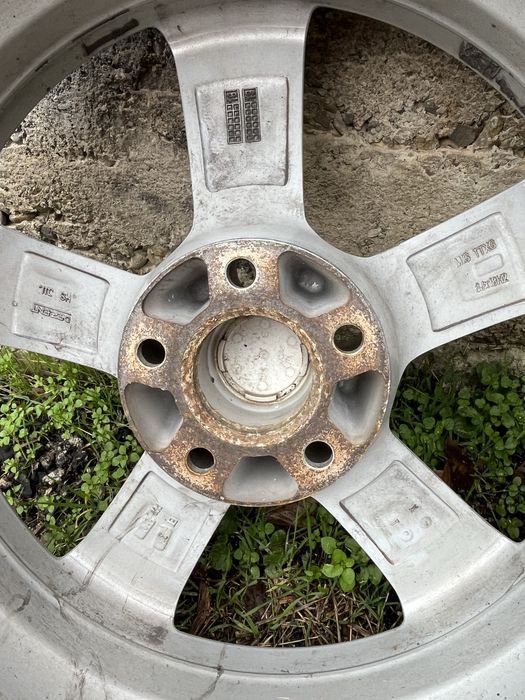 Dezent  5/110 - 18 цола