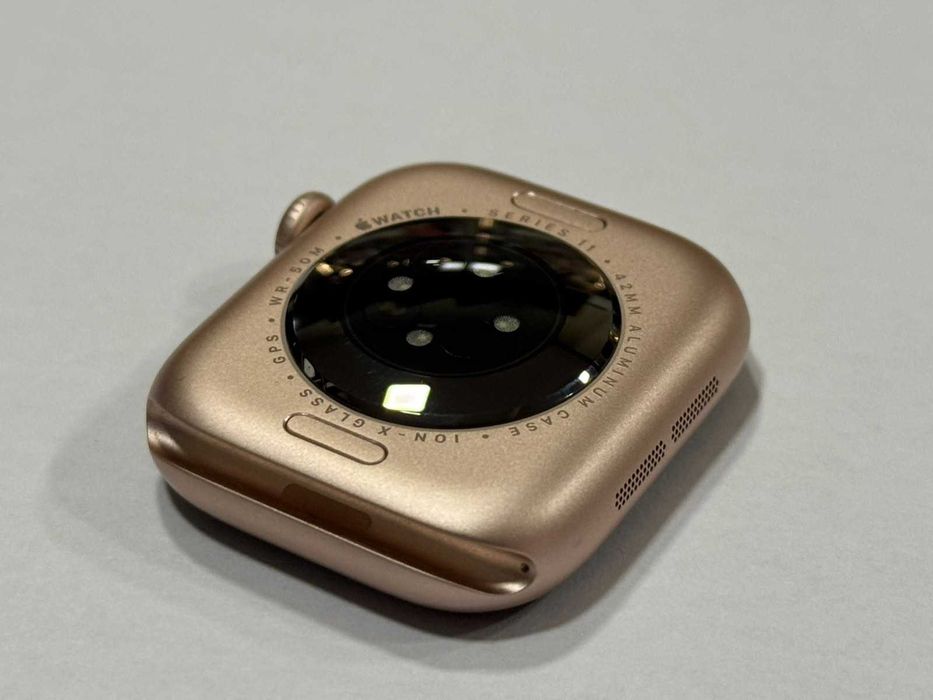 Apple Watch Series 11 42mm