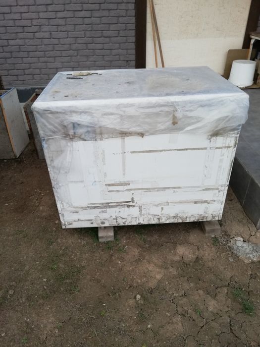 Морозильник / Морозильный ларь Корпус / корпус морозильника б/у