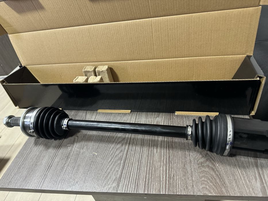 Привод в сборе Subaru Legacy / Outback /Impreza /Tribeca