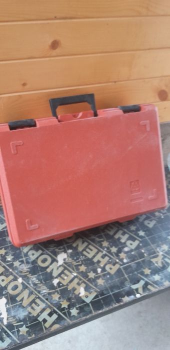 Пластмасов куфар