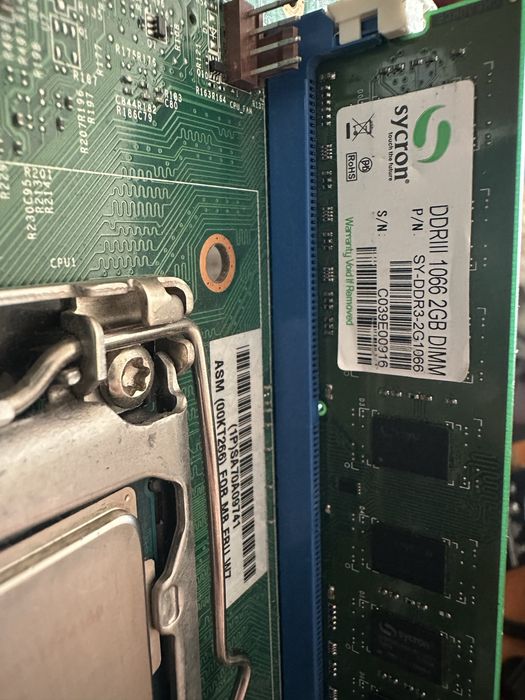 Placă de bază placă video gtx670 2gb