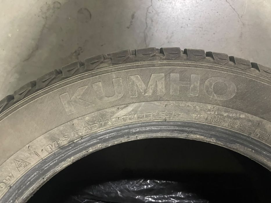 Шины Kumho, состояние НОВЫХ!