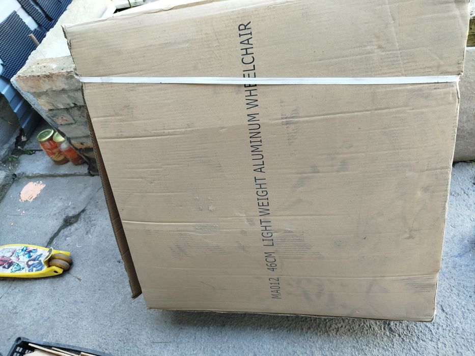 Инвалидная коляска новая