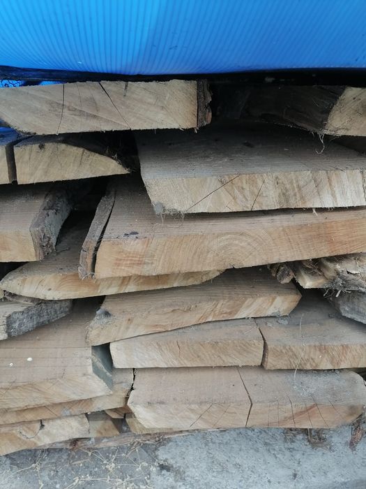 Scândură uscata de nuc