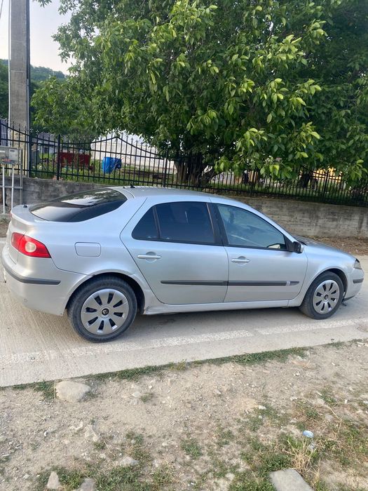RENAULT Laguna