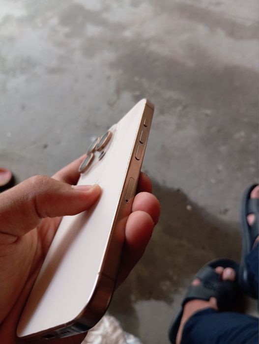 Iphone 16 pro srochni