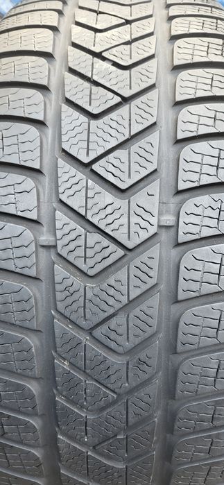4 anvelope 245 45 19 pirelli  de iarna