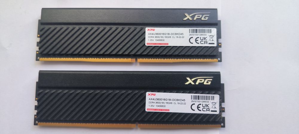 Продам ОЗУ DDDR4