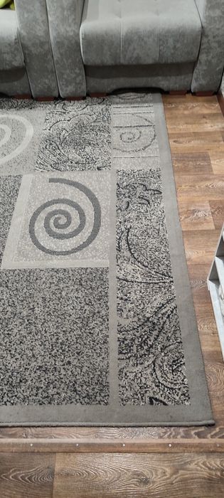Продам ковер,,серый